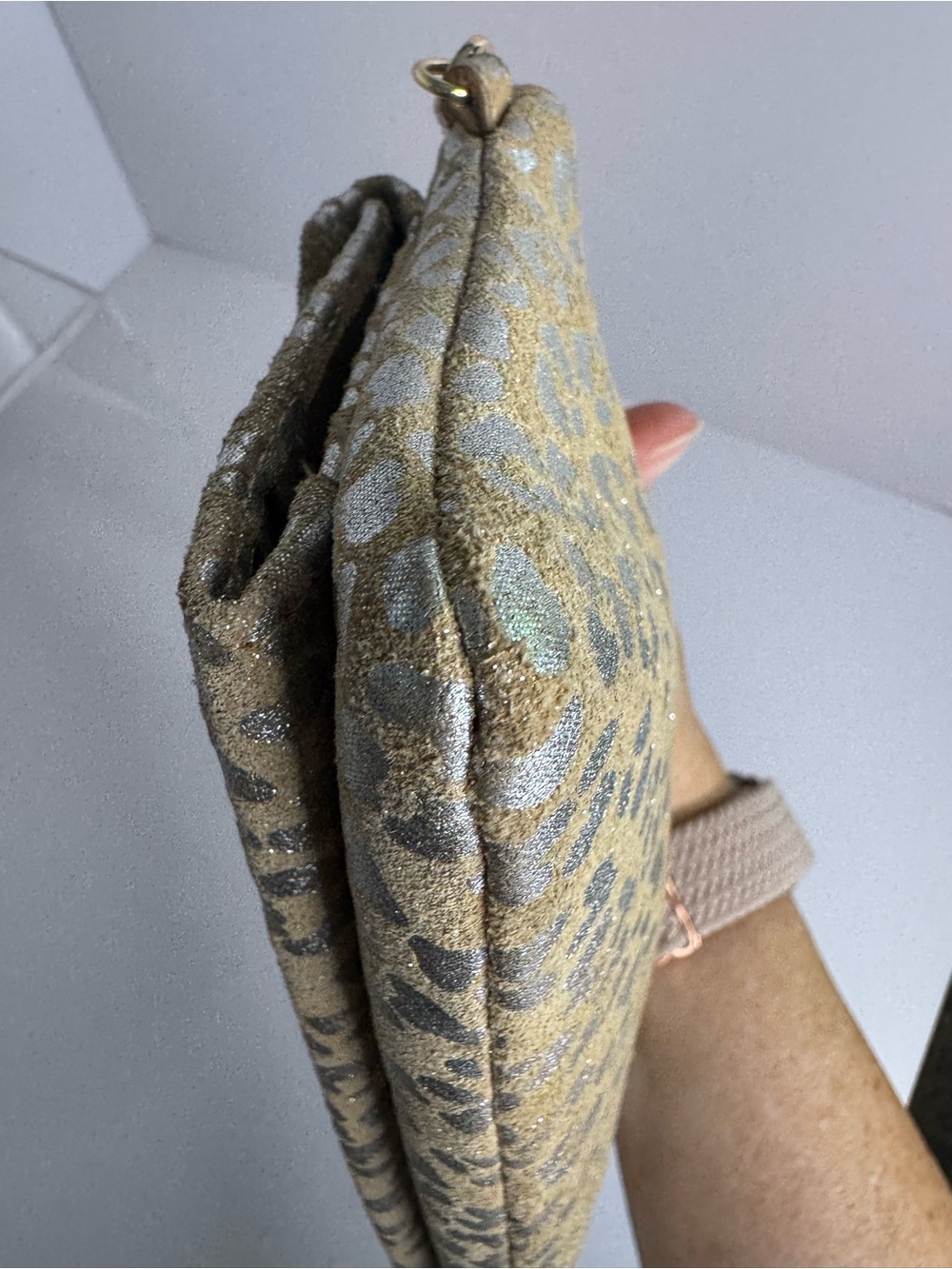 #426 Lodis Small Silver Metallic Leather & Suede Leopard Print Clutch Shoulder - Picture 8 of 16